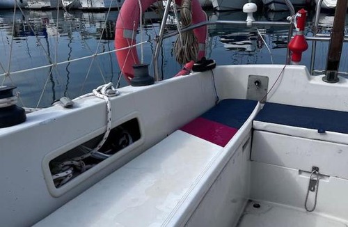 Premia de Mar Boat Rental | Dejaté acunar por nuesto velero