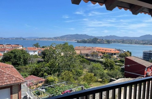 Baiona Apartment | Duplex with Shared Pool, Concheira