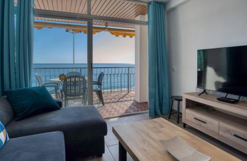 Platja d'Aro Apartment | Embajador 2 Apartament a primera línia de mar per 5 persones