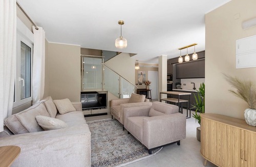 Playa Flamenca Villa | €75k total internal refurb June 2025! 1st class 3 kingsize bedroom villa!
