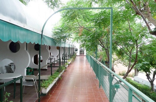 Miami Platja Apartment | Family campsite 100m from beach with pool, entertainment and free wifi