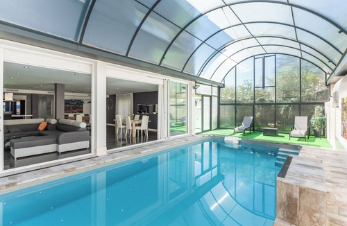 Sitges Villa | Feel WelcomeBarcelona Beach Luxury Villa