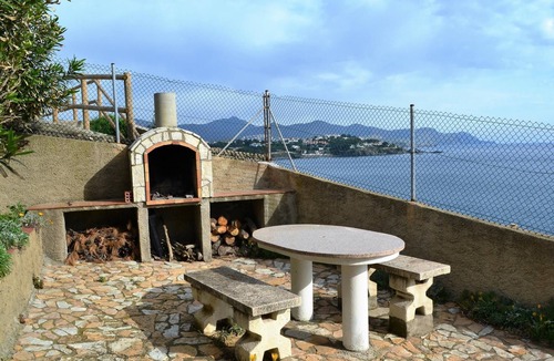 Llanca Apartment | FENER DE BAIX 2 Fantastic apartment with spectacular sea views