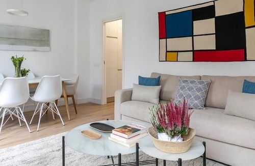 Goya Apartment | General Pardinas Apartment II