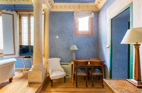 Palacio Apartment | Greece luminous & quiet bedroom at the aristocratic Casa de Madrid in Operan