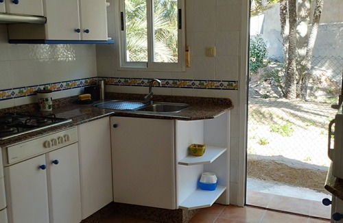 Isla Plana Apartment | Ground floor with access from the terrace to the seashore on Isla Plana beach