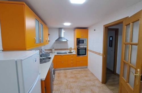 La Zubia Apartment | Holiday Apartment La Clase