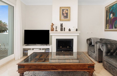 Bahia de Casares Apartment | Holiday Apartment "Mirador Del Mar, Casares" with Sea View, Shared Pool & Wi-Fi