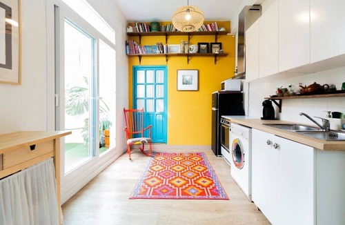 Bellavista House | Holiday Home 'Art and Relaxation in Seville' with Private Terrace, Wi-Fi & Air Conditioning