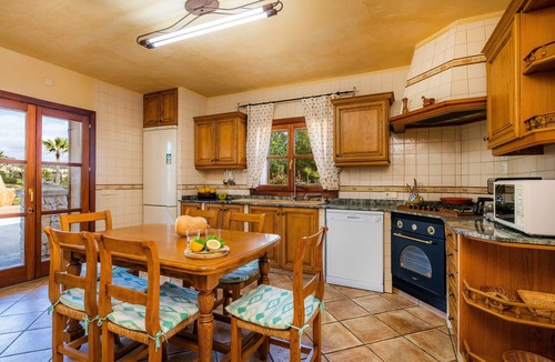 Portocolom House | Holiday Home Es Turó with Sea View, Wi-Fi, Pool & Garden