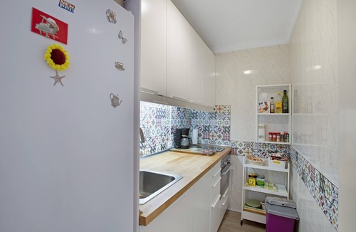 Patalavaca Apartment | Holiday Home 'Patalavaca Beach Holidays Invest' with Sea View, Private Terrace & Wi-Fi