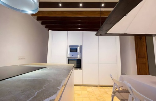 Lloseta House | Holiday Home 'Son Pelay Style and Tradition' with Wi-Fi