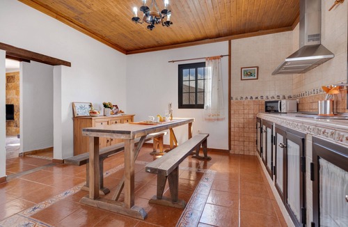 Betancuria House | Holiday Home "Villa Antonia" with Pool, Wi-Fi, Terraces & Garden
