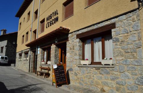 Llanars Hotel | Hostal l'Escon