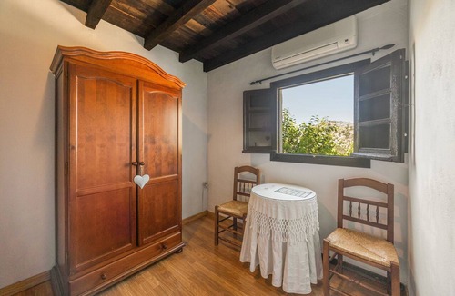 Benaocaz Apartment | Hostal Posada El Parral – Private Pool and Restaurant in the Sierra de Cádiz