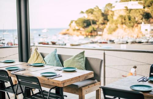 Sa Riera Hotel | Hostal Ses Negres