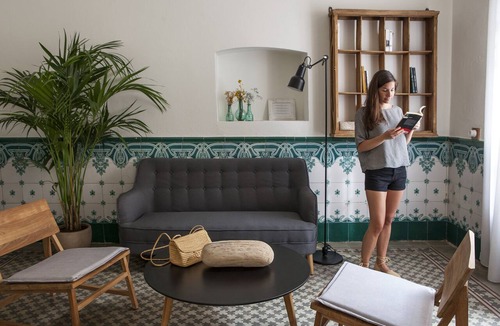 Begur Hotel | Hotel Hanoi