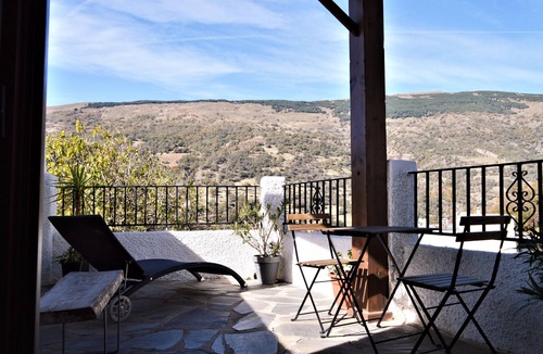 Capileira Hotel | Hotel Rural Alfajía de Antonio