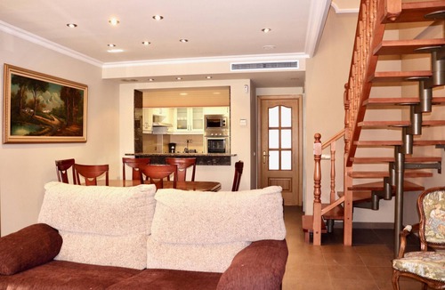 Pals Ski Chalet | HOUSE (B) IN MEDIEVAL VILLAGE OF PALS