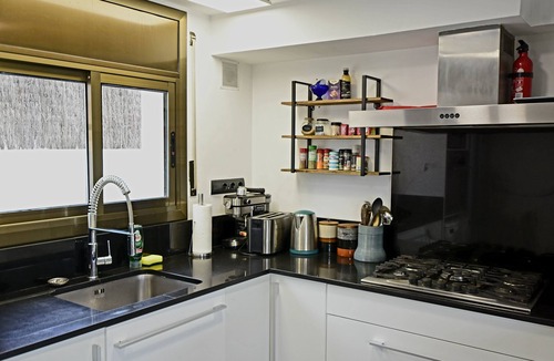 Sant Cugat del Valles Ski Chalet | House with swimming pool next to Barcelona, pets are welcome!