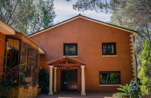 Sagunto Villa | Impressive chalet in a quiet rural area near to the beach