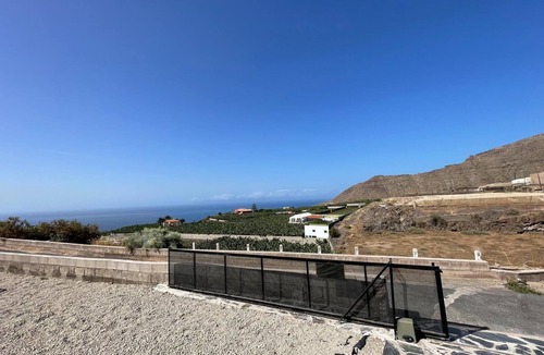 Los Gigantes Apartment | Joypride Deleux Oceanview Penthouse