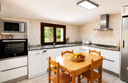 La Pesa House | La Braña in Llanes · Garden, Beach, and Hiking