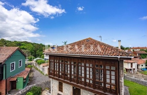 Prado House | La Casona de Linares - country house with sea views in Ribadesella