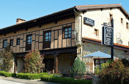 Santillana del Mar Hotel | La Casona de Revolgo