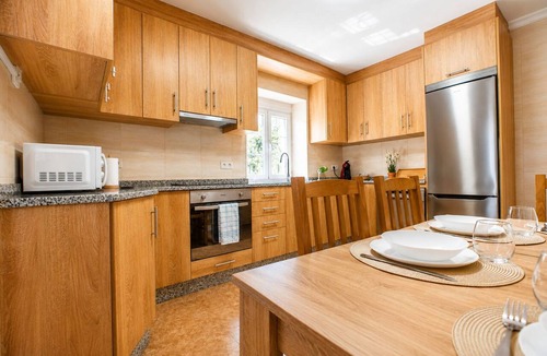 Navia House | La Oca: Holiday Home for 4 with a Patio Near Navia's Beaches