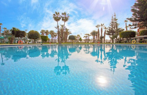Velilla-Taramay Apartment | Las Gondolas