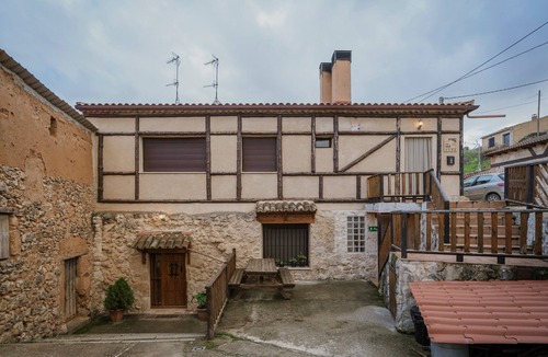 Curiel House | Las Tercias De Curiel Country House with Fireplace, Ribera del Duero