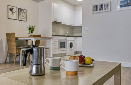 Palamos Apartment | 'Loft Palamós' Apartment with A/C