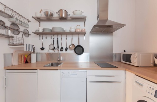 Barrio de las Letras Apartment | Luxury Apartment in Museum Mile 2