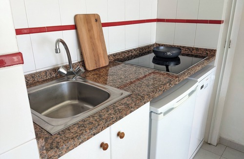 Lloret de Mar Apartment | Mediterranean Living Near the Sea Costa Brava, 2 rooms, balcony, pool, sea view