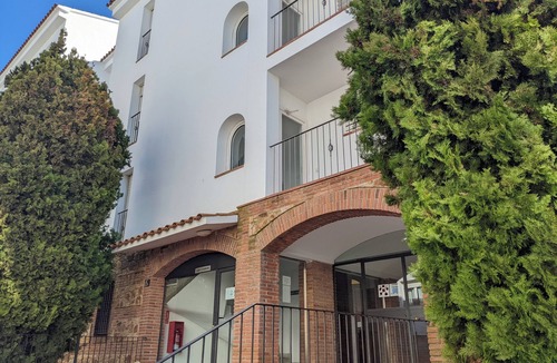 Lloret de Mar Apartment | Mediterranean Living Near the Sea Costa Brava, 2 rooms, balcony, pool, sea view