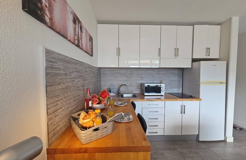 Puerto Rico Apartment | Modern Apartment with Sea View with Pool – Puerto Rico