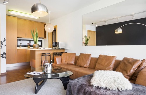 Sant Gervasi Apartment | Modern apartments located in the Sarria neighborhood in the northeastern part of the city.