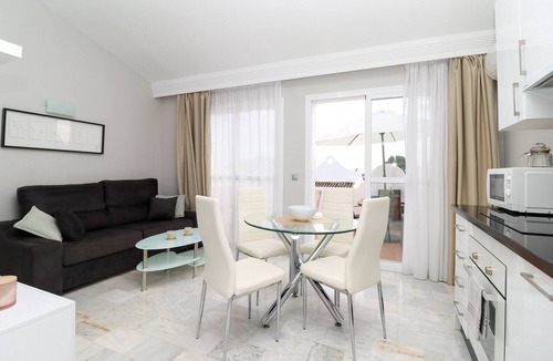 Urbanizacion Hacienda las Chapas Apartment | Modern duplex 6307 - great facilities onsite
