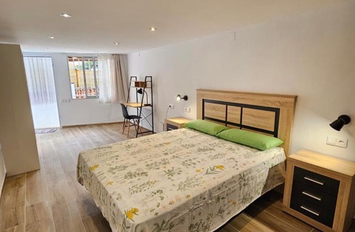 Tarragona Apartment | Modern Duplex Studio with BBQ