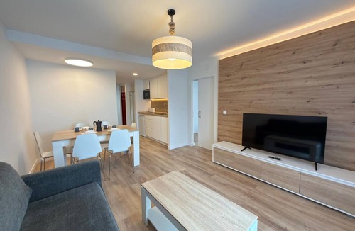 Candanchu Apartment | Modern Studio Candanchú - 4 Pers