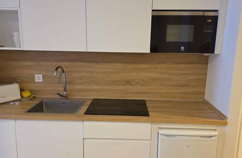 Candanchu Apartment | Modern studio in Candanchú - 4 guests