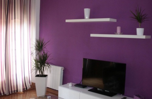 El Poble-sec Apartment | Next to the Magic fountain. Other apartment 479588 in the same building.