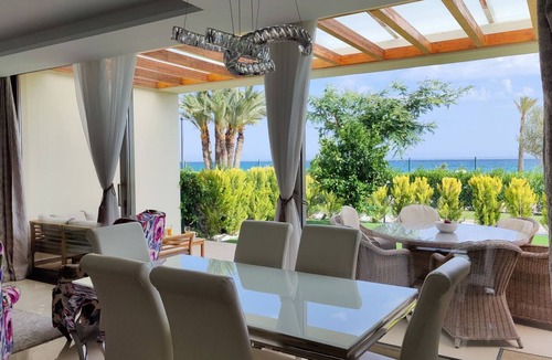Villajoyosa Apartment | PARADISE sea front premium villa