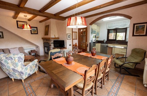 Vacarisses Villa | Peaceful, large garden with pool - 30km from Barcelona!