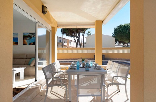 Poblado Sancti Petri Villa | Private Villa with Pool in Chiclana de la Frontera