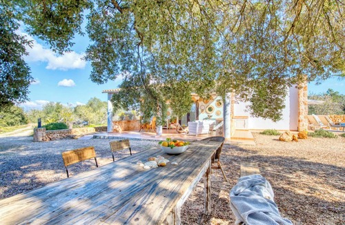 Algaida House | Romantic Private Finca near Palma · Pool · Infrared Sauna · Quiet Nature Retreat