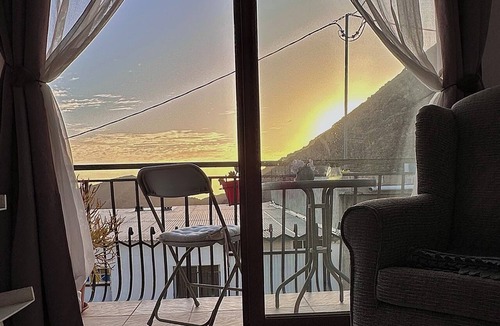 Tamaimo Bed & Breakfast | Room with balcony and breakfast-Casa Regina Tenerife with swimming pool