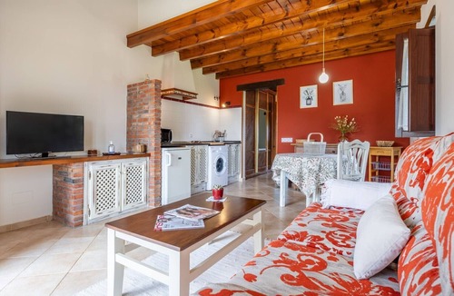 Orena House | Rural House 'Las Candelas - Puerto Calderón' with Sea Views, Private Terrace, and Wi-Fi