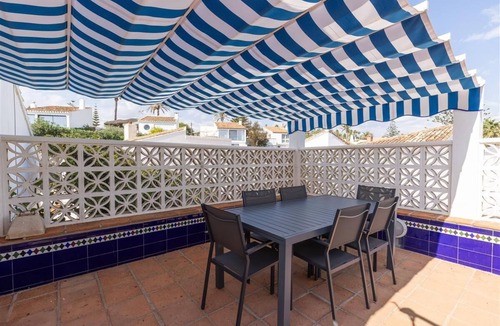 Bahia Dorada House | Rustic beachfront townhouse with pool and Wifi, Close to beach, gardens, pool and town